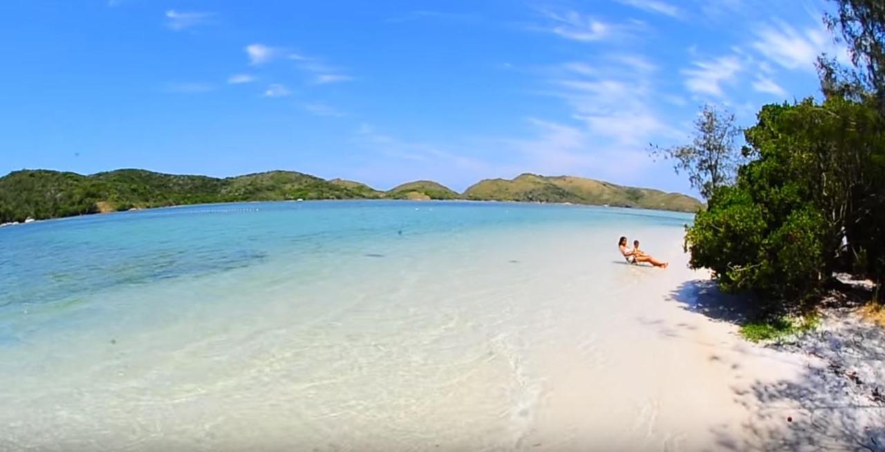 Сasa de vacaciones Casa Cabo Frio, 5 Quartos A 10 Minutos Da *